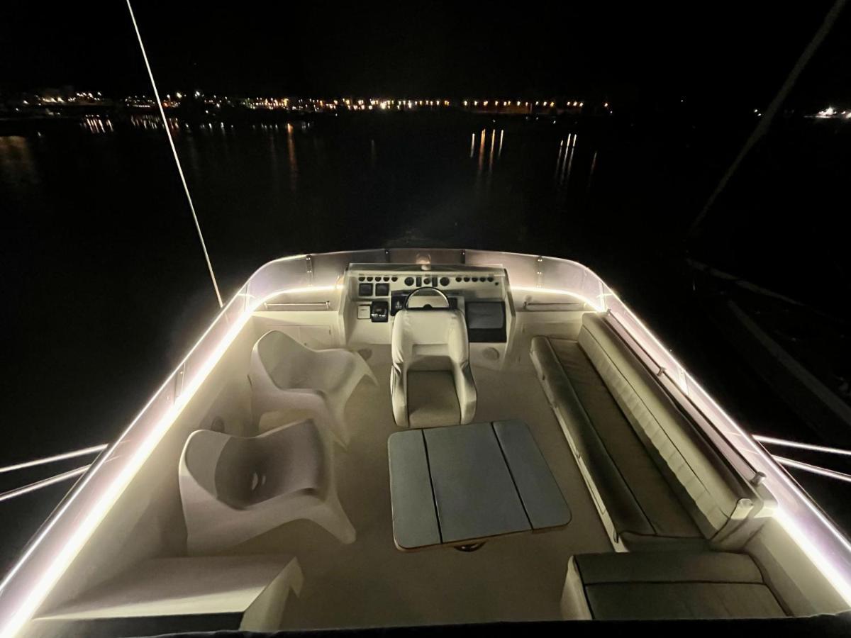 فندق Navi Yacht A Sete, 2 A 8 Couchages, Privatif المظهر الخارجي الصورة