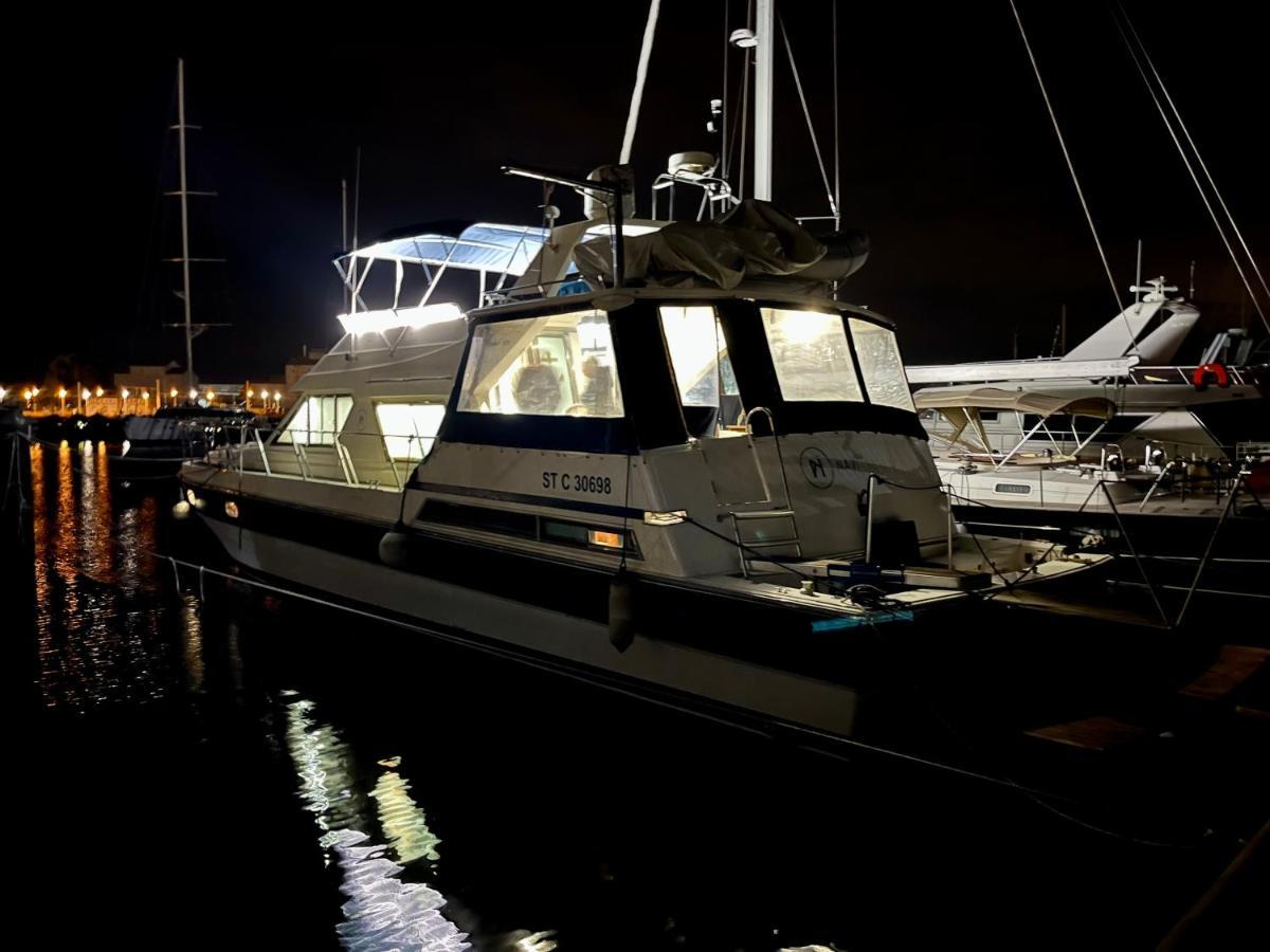 فندق Navi Yacht A Sete, 2 A 8 Couchages, Privatif المظهر الخارجي الصورة