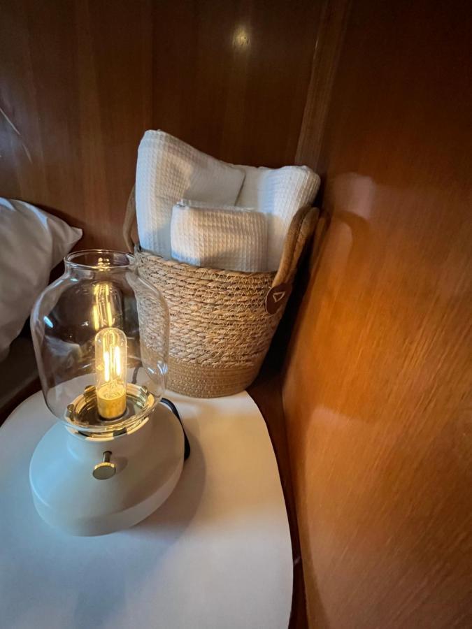 فندق Navi Yacht A Sete, 2 A 8 Couchages, Privatif المظهر الخارجي الصورة