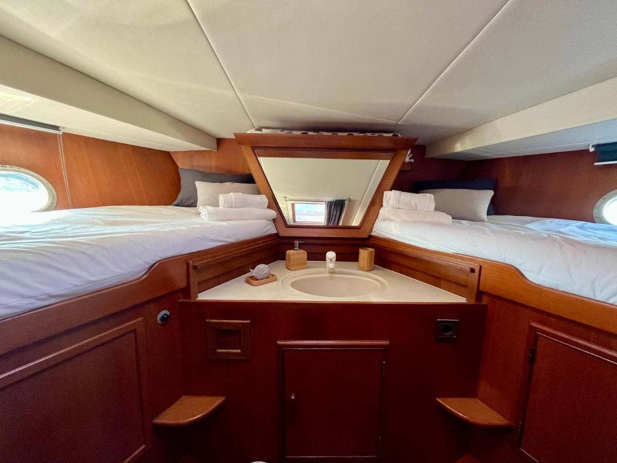 فندق Navi Yacht A Sete, 2 A 8 Couchages, Privatif المظهر الخارجي الصورة
