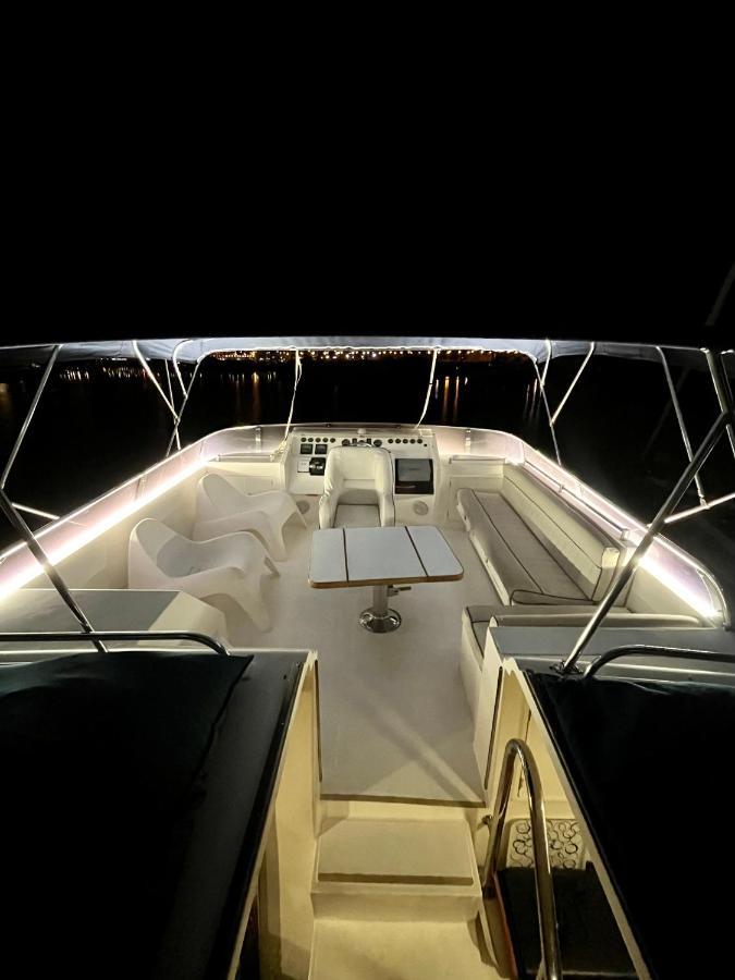 فندق Navi Yacht A Sete, 2 A 8 Couchages, Privatif المظهر الخارجي الصورة